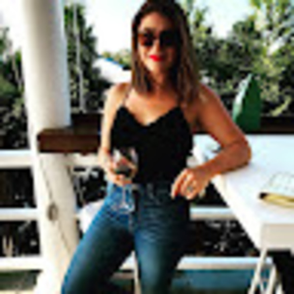 Meet your Posher, Savannah - Picture 1 of 1